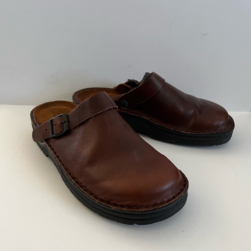 Naot Glacier Clog in Buffalo Brown Leather